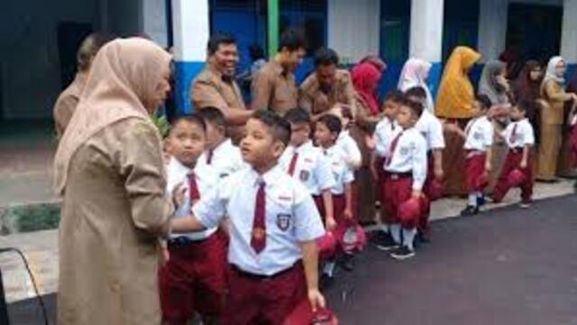 10 sd kompeten di makassar