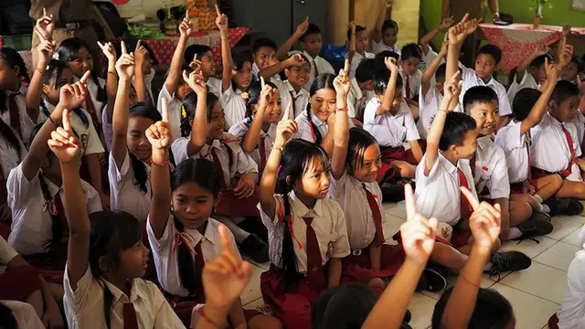 Cara Menumbuhkan Rasa Ingin Tahu pada Anak Sekolah Dasar